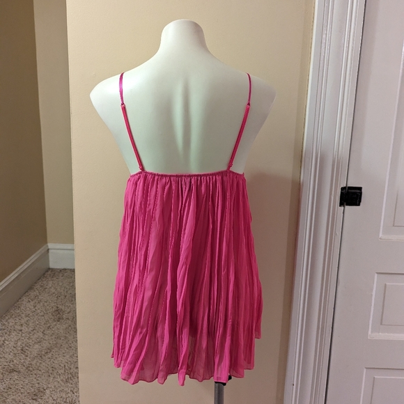 Victoria Secret bright pink sheer lace and crinkle baby doll lingerie size Small - Picture 3 of 7